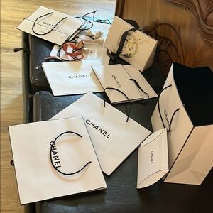 Chanel gift wrapping